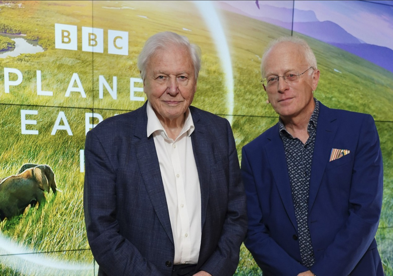 Interviu pentru un site din Romania acordat de unul dintre cei mai apropiați oameni de David Attenborough. „De ce Attenborough nu foloseste niciodată cuvântul incredibil” Interviu pentru un site din Romania acordat de unul dintre cei mai apropiați oameni de David Attenborough. „De ce Attenborough nu foloseste niciodată cuvântul incredibil”