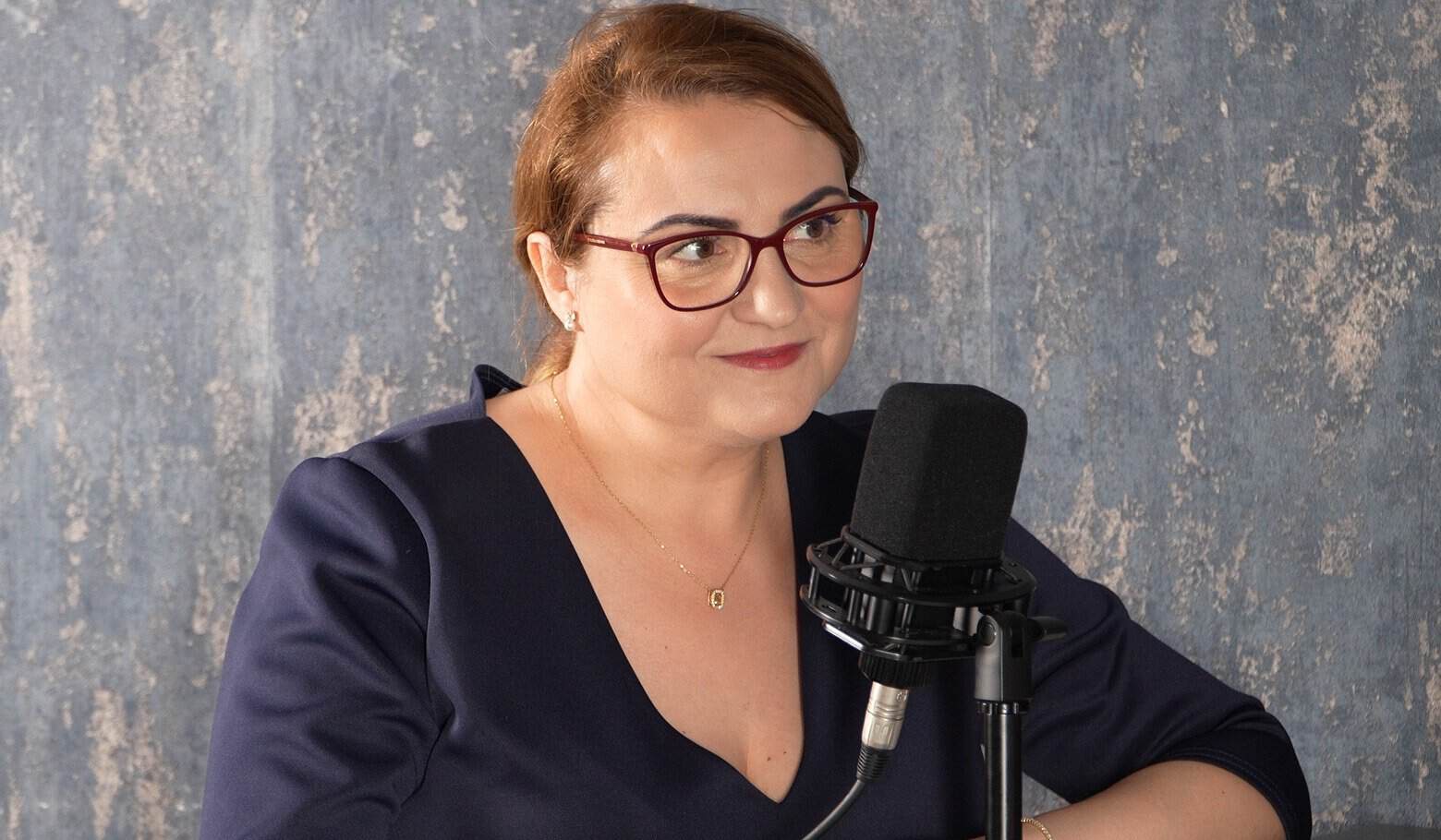 VIDEO. Elena Cramba (GetFrankly): O firmă de recrutare găsește candidatul potrivit la locul potrivit pentru un post de manager VIDEO. Elena Cramba (GetFrankly): O firmă de recrutare găsește candidatul potrivit la locul potrivit pentru un post de manager