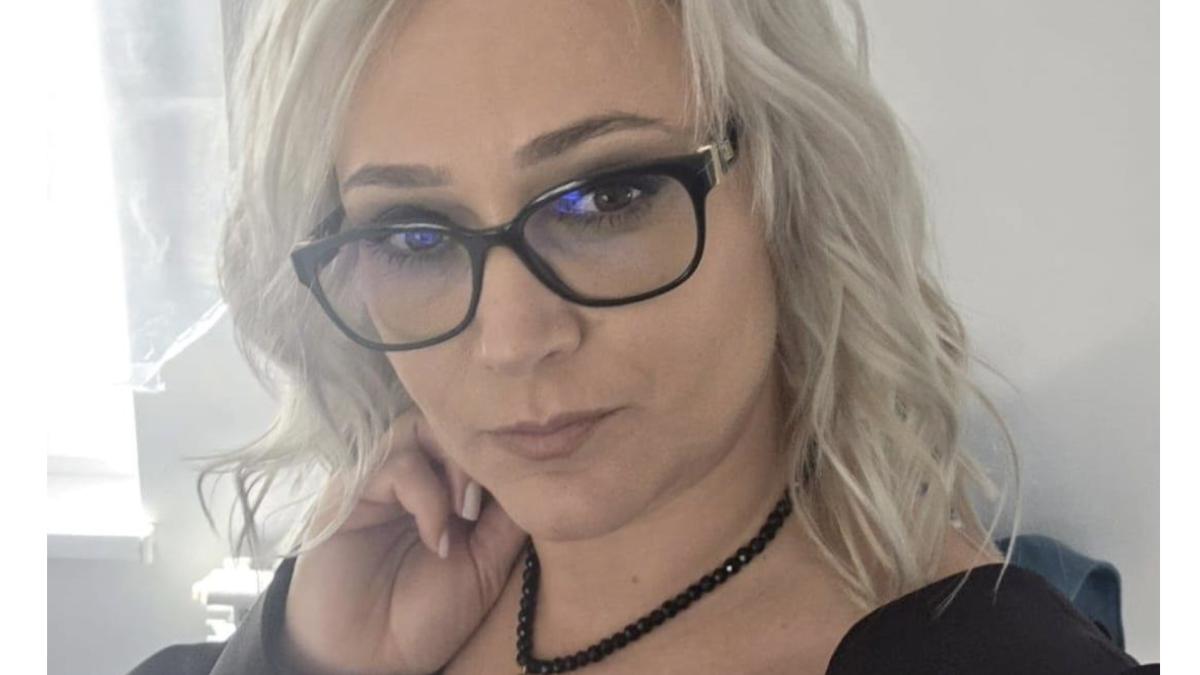 Cine este Maria Apostol, șoferița de TIR pusă de USR prefect la Neamț Cine este Maria Apostol, șoferița de TIR pusă de USR prefect la Neamț