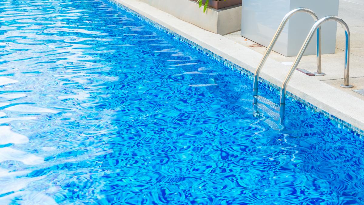 Ce s-a întâmplat la piscina din Eforie Nord, acolo unde a fost chemată astăzi ambulanța pentru mai mulți turiști