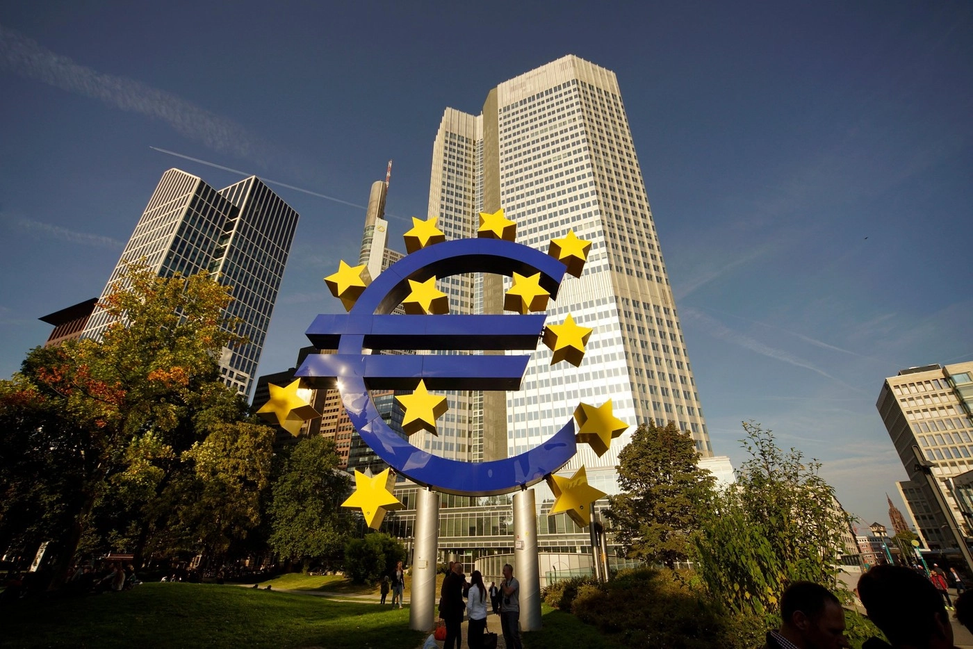 BCE ar putea majora dobânzile în iunie, dacă inflaţia nu va încetini