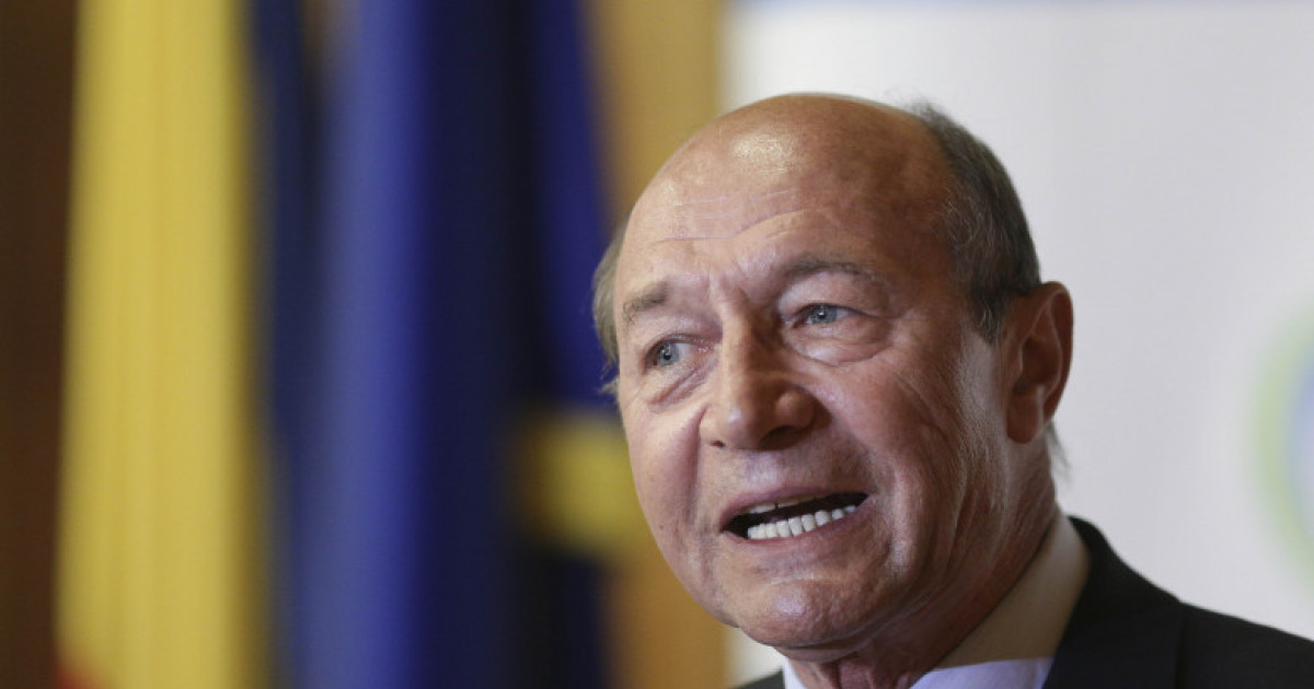 Băsescu: Dacă nu trece Guvernul Veștea vom avea o degradare de rating. Adică mergem la junk