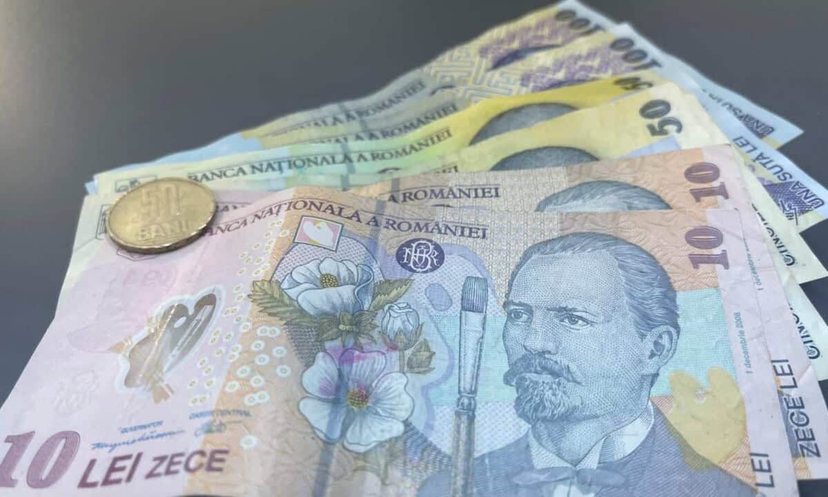 Alocația de stat pentru copii. Când se suspendă, când încetează și cum se recuperează sumele plătite necuvenit
