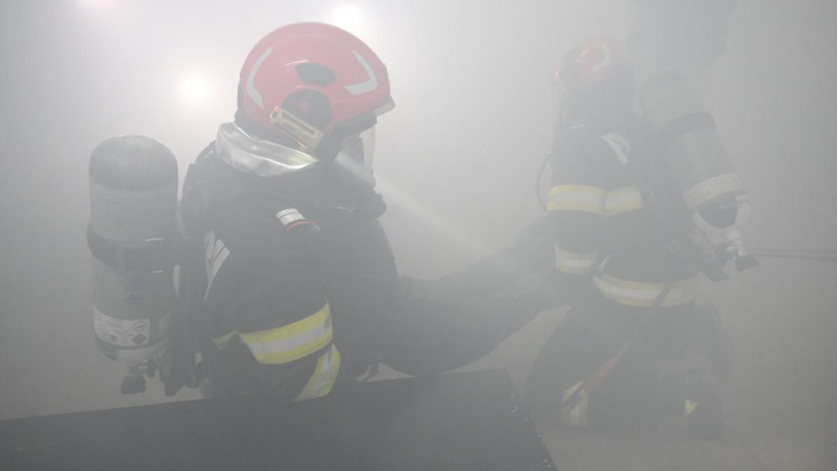 Incendiu la spitalul din Tulgheș. 20 de pacienți, evacuați
