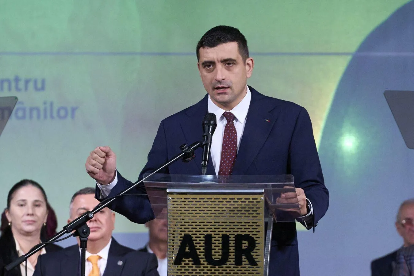 VIDEO George Simion, întrebat despre o guvernare alături de PSD: Noi suntem dispuși să asigurăm orice guvernare