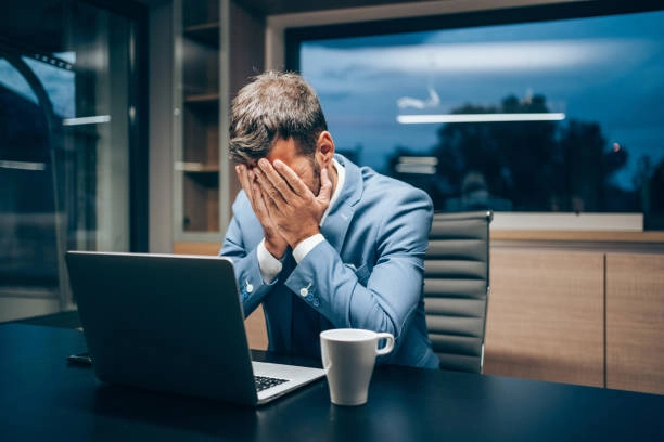Revoluția AI declanșează un nou val masiv de concedieri la giganții Meta și Microsoft