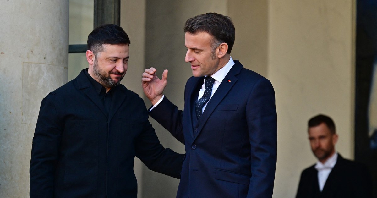 „Ești liber diseară?”. Un microfon uitat deschis la summitul G7 a surprins o discuţie privată între Macron şi Zelenski