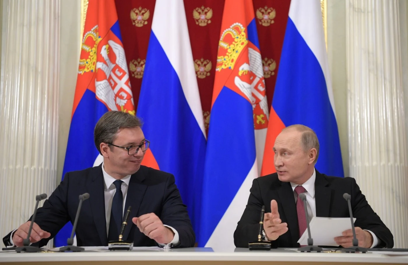 Aleksandar Vucic și Vladimir Putin FOTO EPA