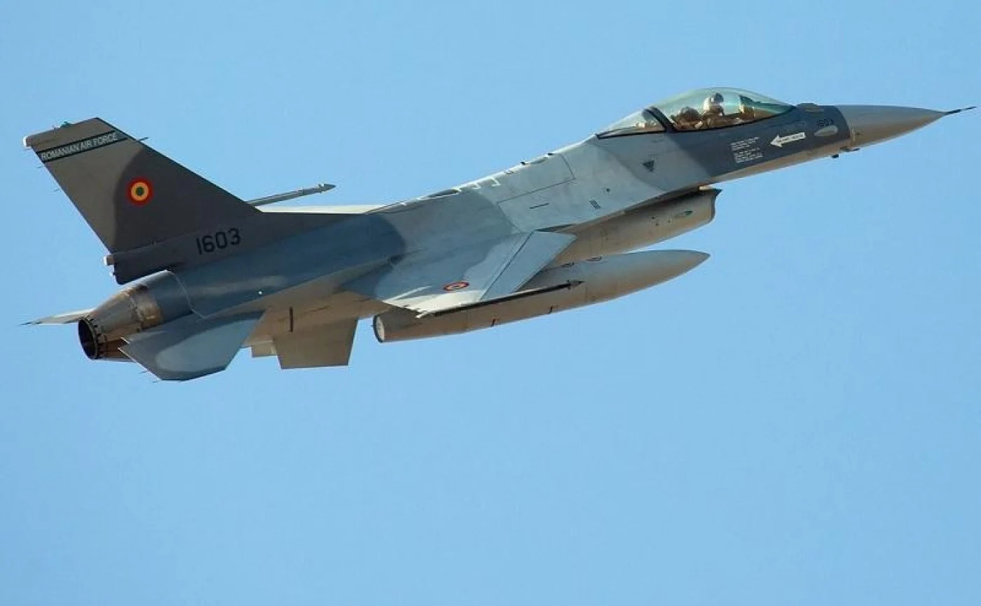 Două aeronave F-16 au decolat pentru monitorizarea situației