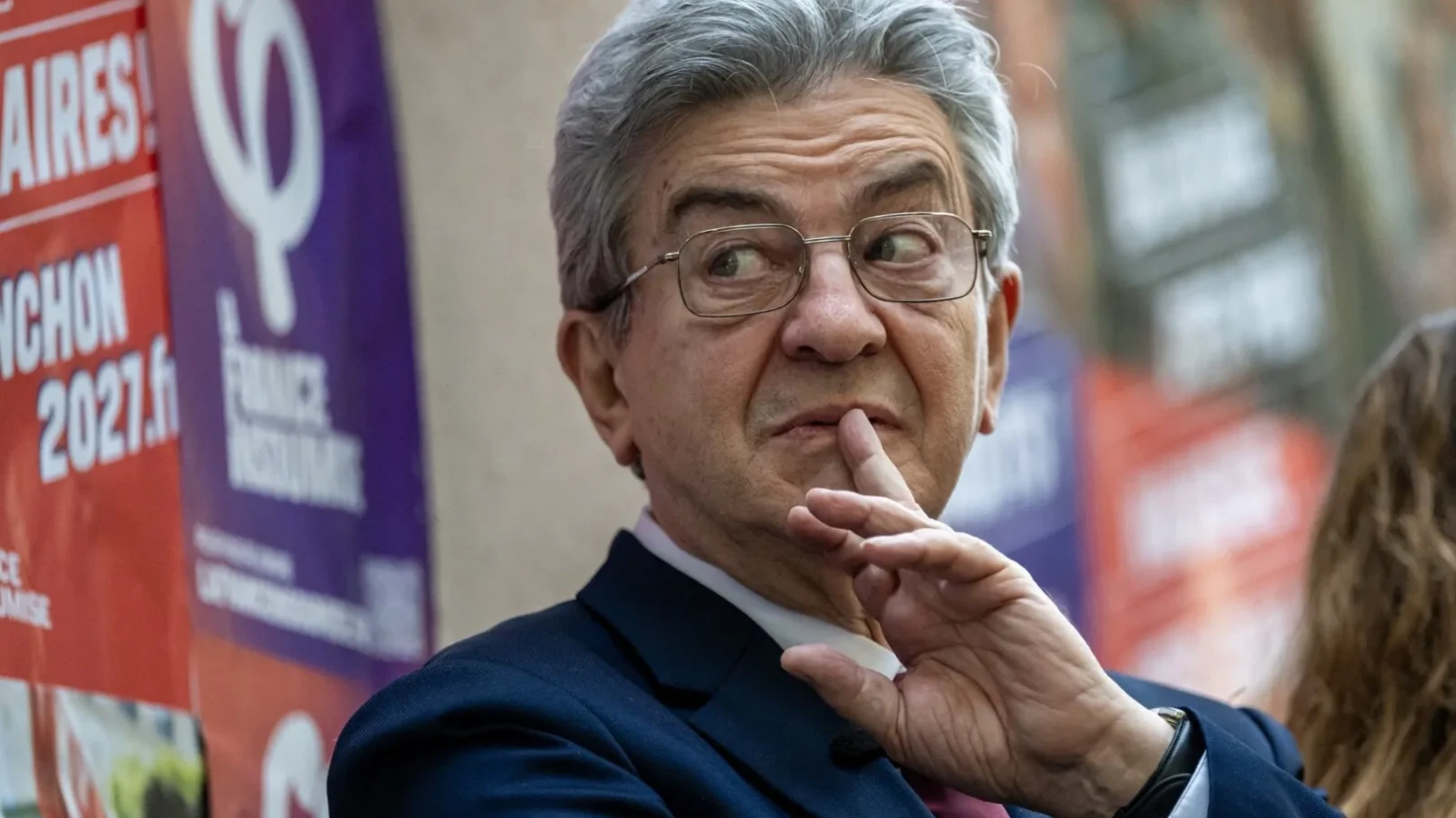 VIDEO Epoca post-Macron se anunță una fierbinte: Franța ar putea să iasă din NATO / Propunere făcută de un candidat la alegerile prezidențiale VIDEO Epoca post-Macron se anunță una fierbinte: Franța ar putea să iasă din NATO / Propunere făcută de un candidat la alegerile prezidențiale