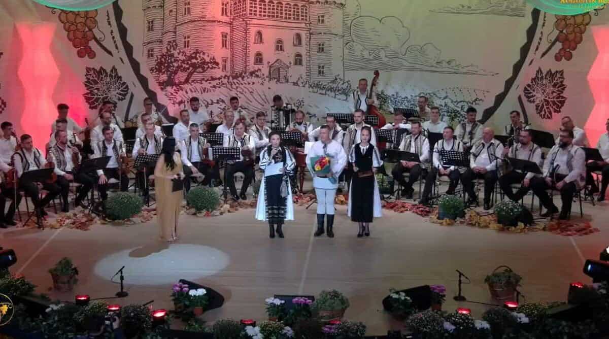 Festivalul Național de Folclor „Strugurele de Aur” 2026: Ultimele zile de înscrieri. Regulament și premii