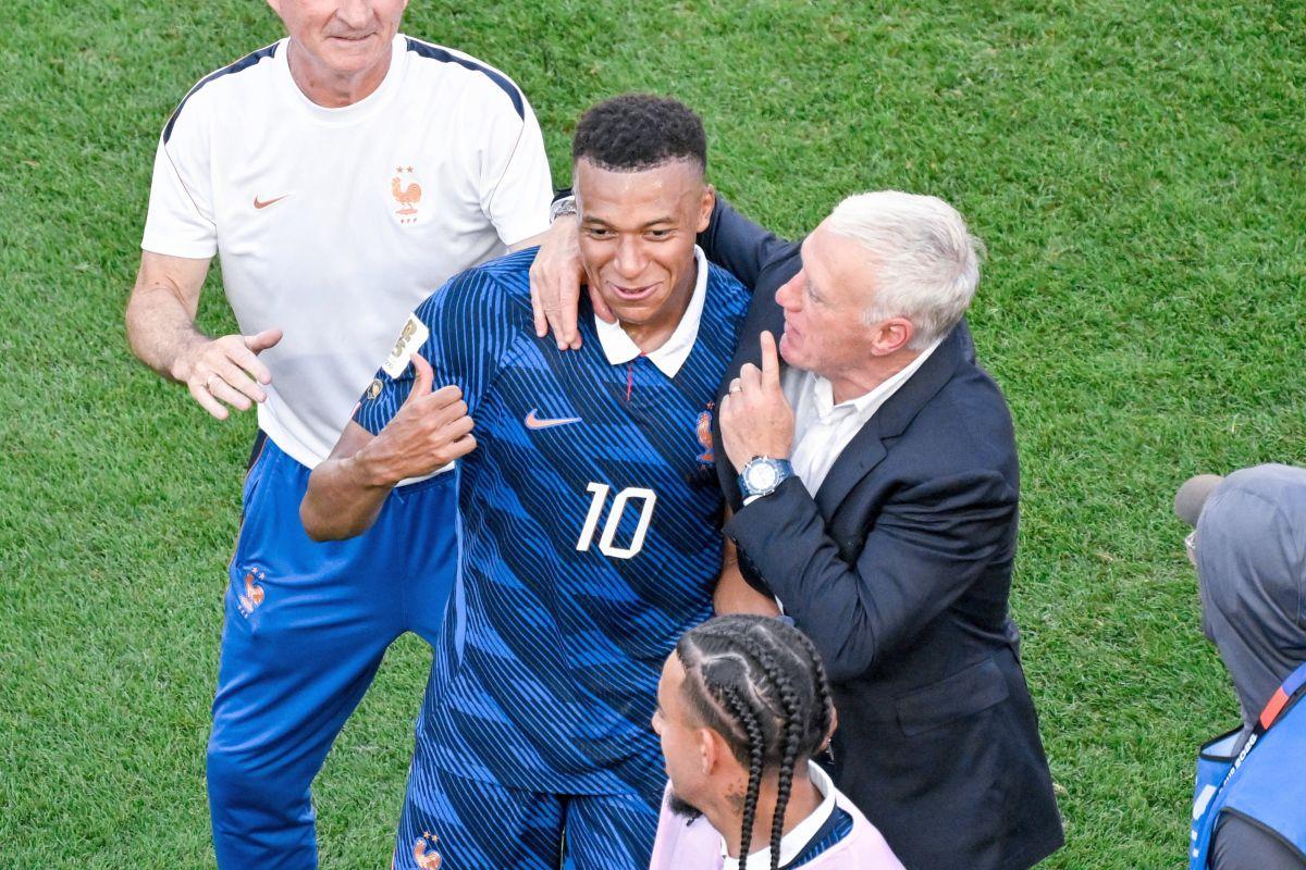 Deschamps s-a temut pentru Mbappe: „Aveau de gând să-l facă bucăți!” Deschamps s-a temut pentru Mbappe: „Aveau de gând să-l facă bucăți!”