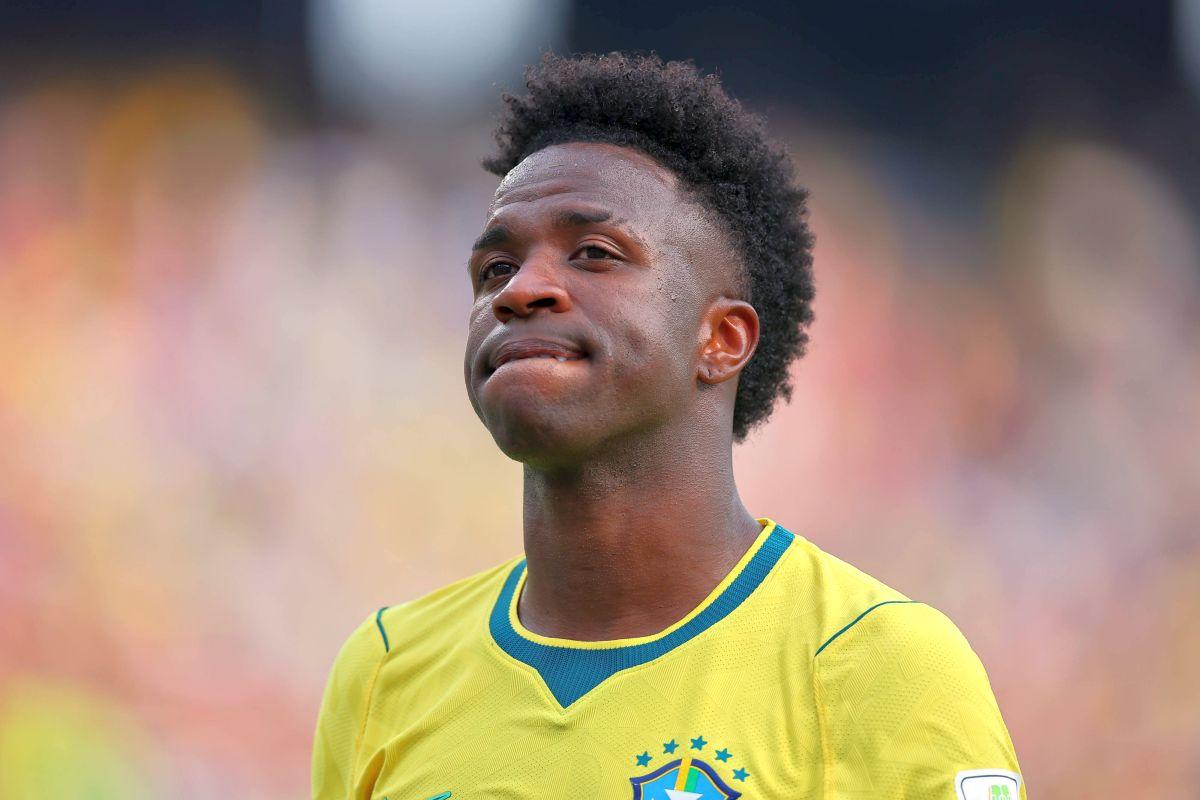 Vinicius mută vina eliminării Braziliei pe Carlo Ancelotti: „Nu am fost niciodată vanitos” Vinicius mută vina eliminării Braziliei pe Carlo Ancelotti: „Nu am fost niciodată vanitos”