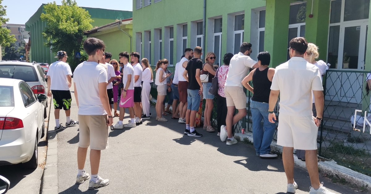 Top-ul liceelor din Olt după rezultatele de la Bacalaureatul 2026. Patru au rată de promovare zero Top-ul liceelor din Olt după rezultatele de la Bacalaureatul 2026. Patru au rată de promovare zero