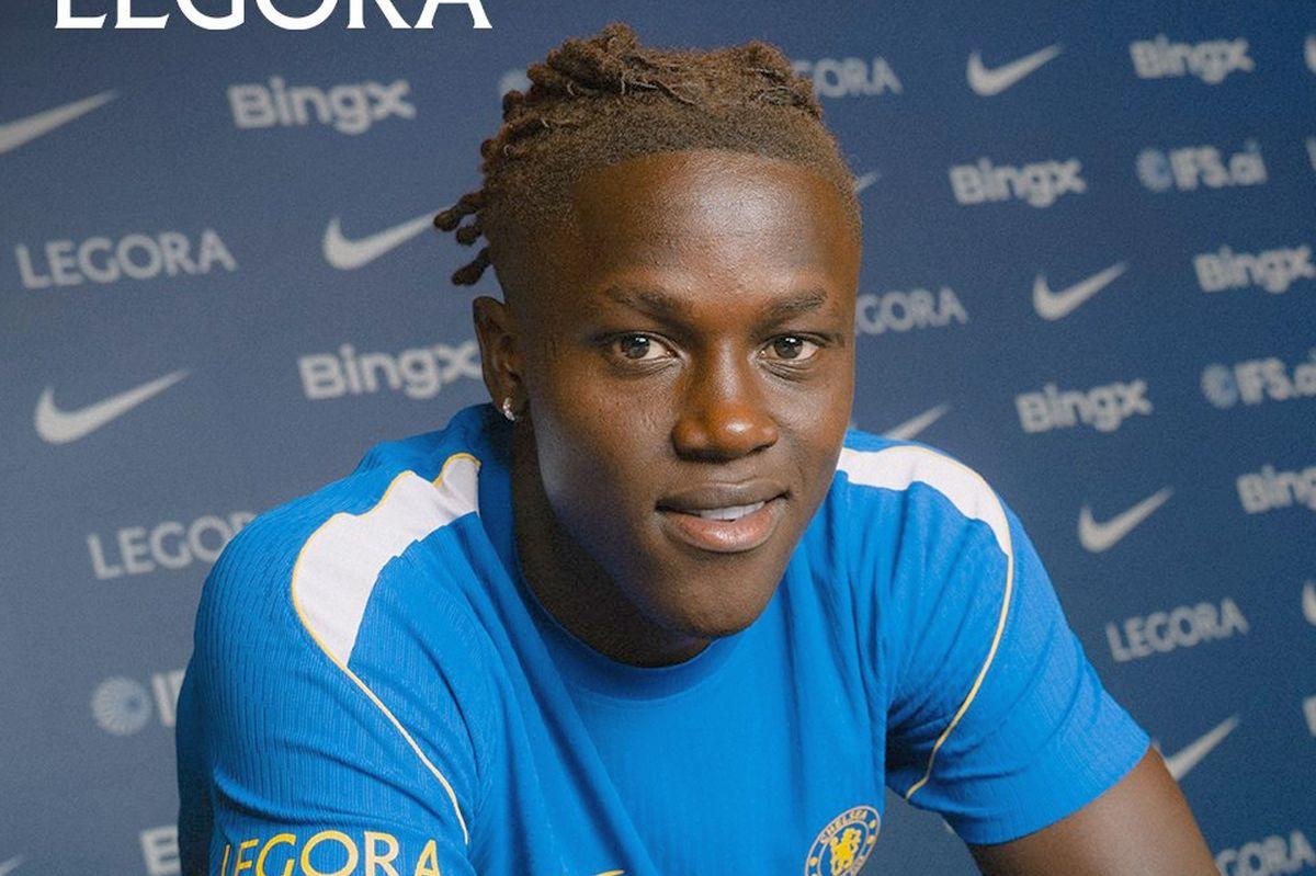 Chelsea și-a prezentat oficial transferul de 47 de milioane de euro! Chelsea și-a prezentat oficial transferul de 47 de milioane de euro!