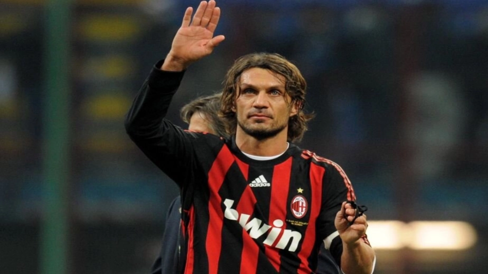 Paolo Maldini este noul director tehnic al federaţiei italiene. Consilier îi va fi fostul său coechipier, Leonardo Paolo Maldini este noul director tehnic al federaţiei italiene. Consilier îi va fi fostul său coechipier, Leonardo