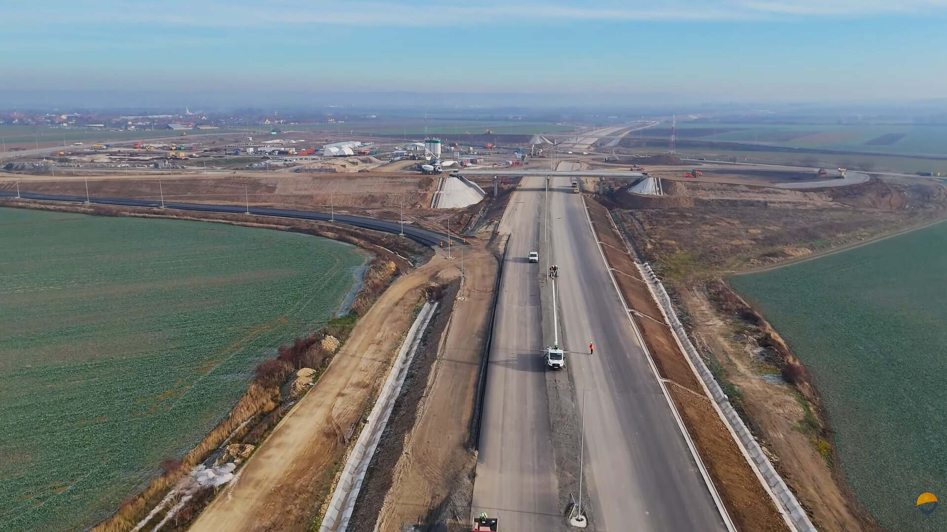 Ilie Bolojan a vizitat şantierul Autostrăzii Transilvania Ilie Bolojan a vizitat şantierul Autostrăzii Transilvania