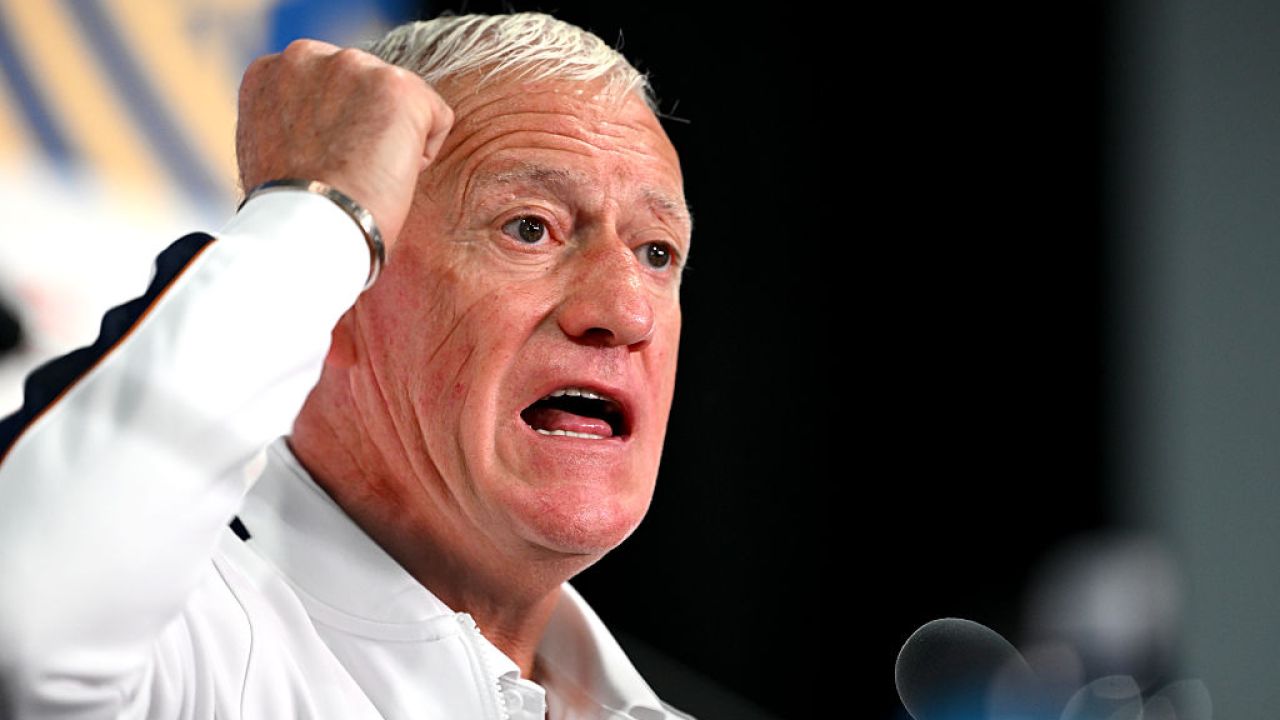 Didier Deschamps face cu ou și cu oțet arbitrajul după înfrângerea cu Spania: „Are nivelul pentru o semifinală de Mondial?” Didier Deschamps face cu ou și cu oțet arbitrajul după înfrângerea cu Spania: „Are nivelul pentru o semifinală de Mondial?”