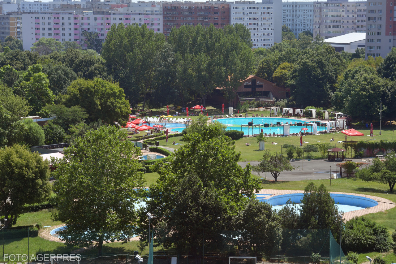 Ce se întâmplă cu fostul Ștrand Titan: oamenii cer un parc public, dar consilierii și Primăria Sector 3 au alte planuri Ce se întâmplă cu fostul Ștrand Titan: oamenii cer un parc public, dar consilierii și Primăria Sector 3 au alte planuri