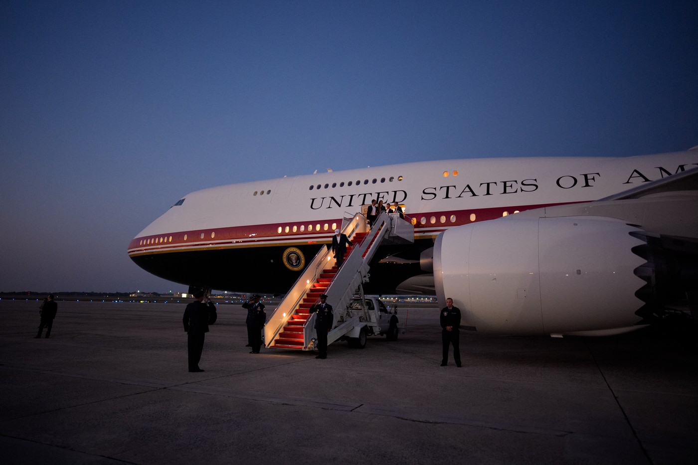Noul Air Force One al lui Trump, primit cadou din Qatar, are „mici” probleme cu rachetele ghidate. „Pot apărea de nicăieri”, spun experții